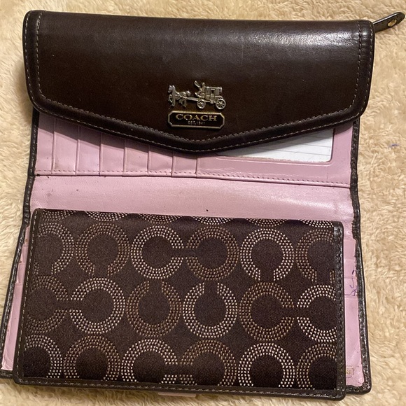 Coach wallet - Picture 2 of 4